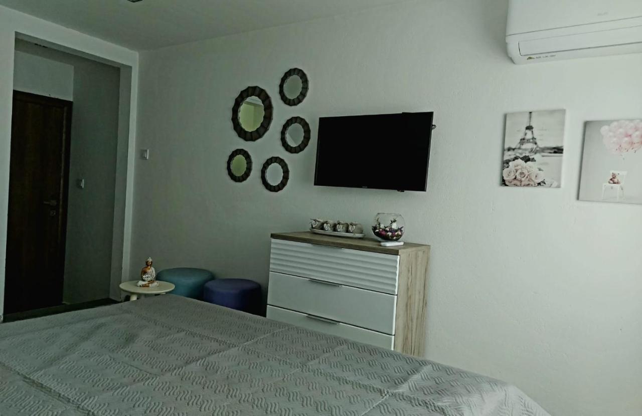 Lucic Guesthouse Cetinje Luaran gambar