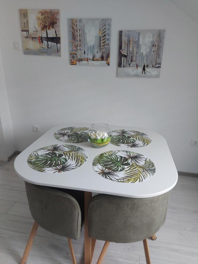Lucic Guesthouse Cetinje Luaran gambar