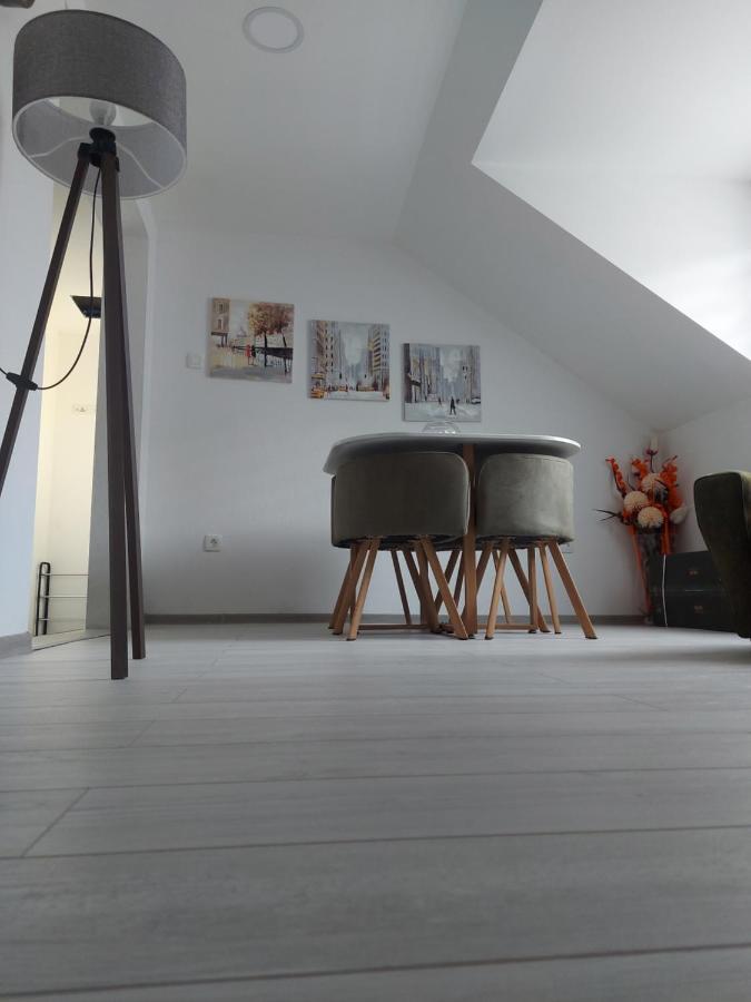 Lucic Guesthouse Cetinje Luaran gambar