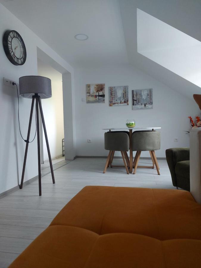 Lucic Guesthouse Cetinje Luaran gambar