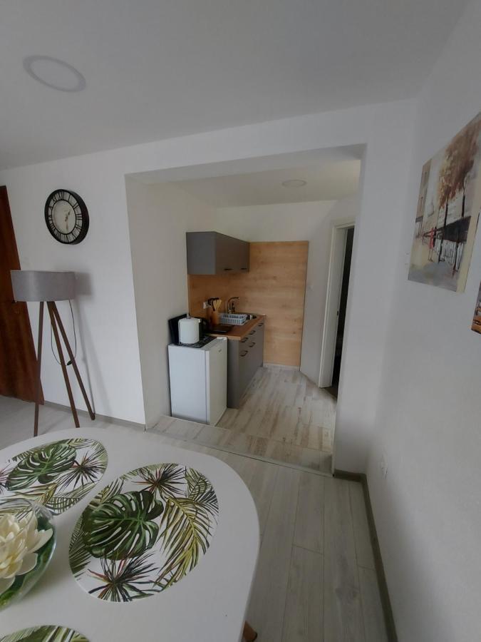 Lucic Guesthouse Cetinje Luaran gambar